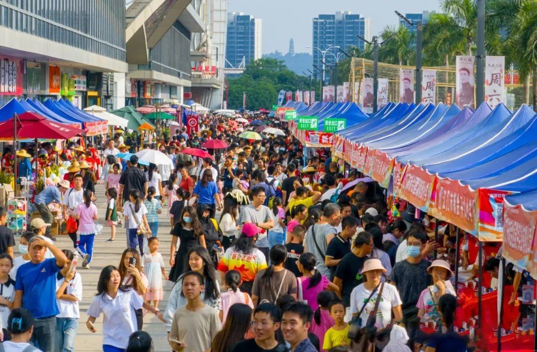งานลดราคาเพื่อการกุศล Green Seedling Charity ครั้งที่ 14 丨 Yafeng Paper ถ่ายทอดพลังด้วยความรัก ตอบแทนสังคมด้วยผลิตภัณฑ์ที่ยอดเยี่ยม